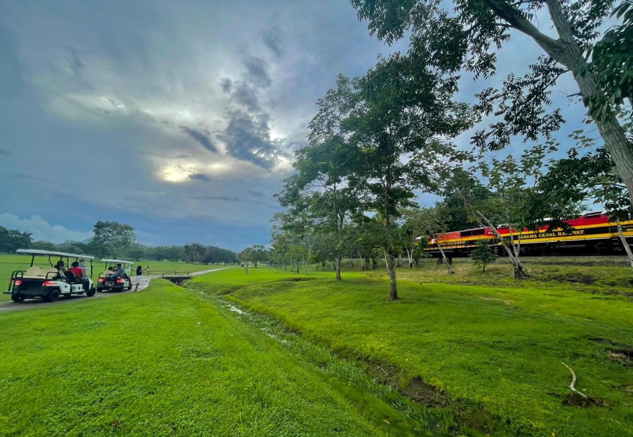 Summit Rainforest Golf Resort & All Inclusive Panama City Exterior photo